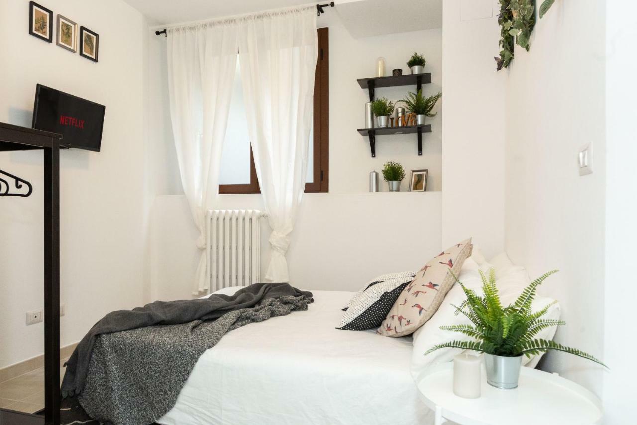 Apartment Paruta 65 ミラノ エクステリア 写真